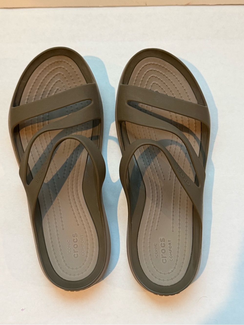 Crocs Women's Swiftwater Slide Sandals in Walnut - Size 8 - Picture 2 of 7